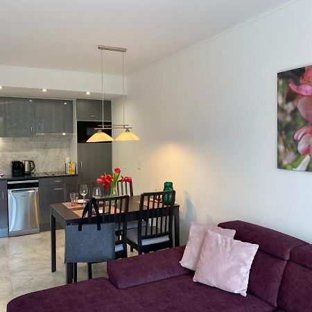 Lilie Appartement In Heviz Mit Tiefgarage, New And Modern Eksteriør bilde
