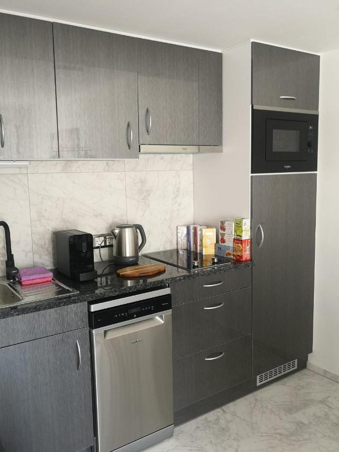 Lilie Appartement In Heviz Mit Tiefgarage, New And Modern Eksteriør bilde