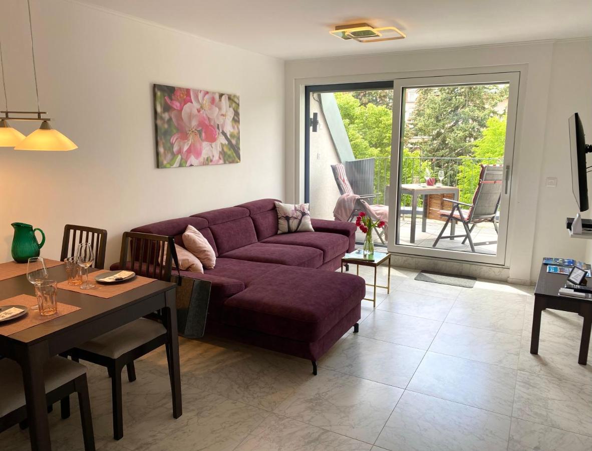 Lilie Appartement In Heviz Mit Tiefgarage, New And Modern Eksteriør bilde